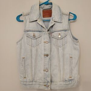 Levis Light Demin Vest